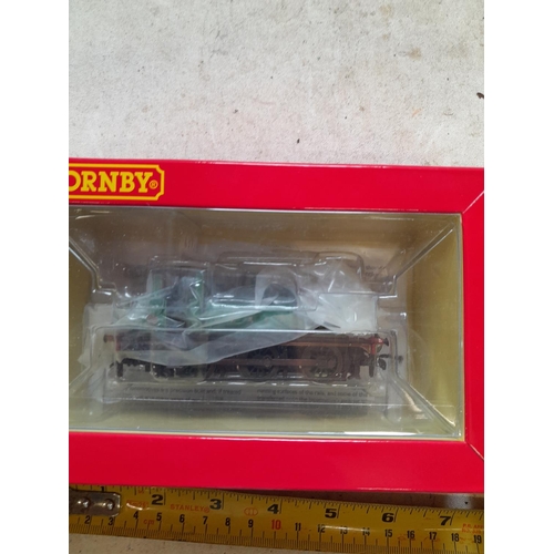 55 - Boxed Hornby 00 gauge locomotive : R3467 SE & CR Terrier 751