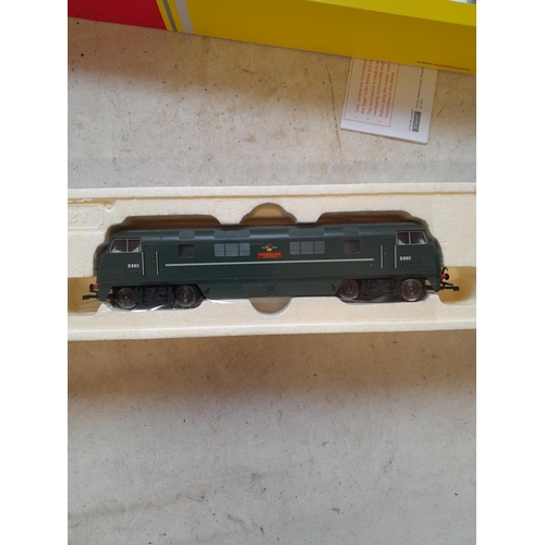 70 - Boxed Hornby 00 gauge locomotive : R3068 BR Class 42 D802 Formidable