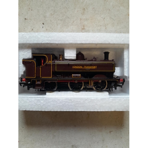 92 - Boxed Bachmann Branch Line 00 gauge locomotive :  London Transport L91