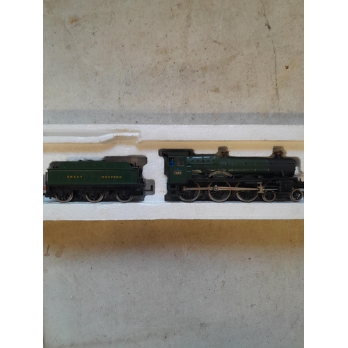 105 - Boxed 00 Guage : Mainline Railways 7820