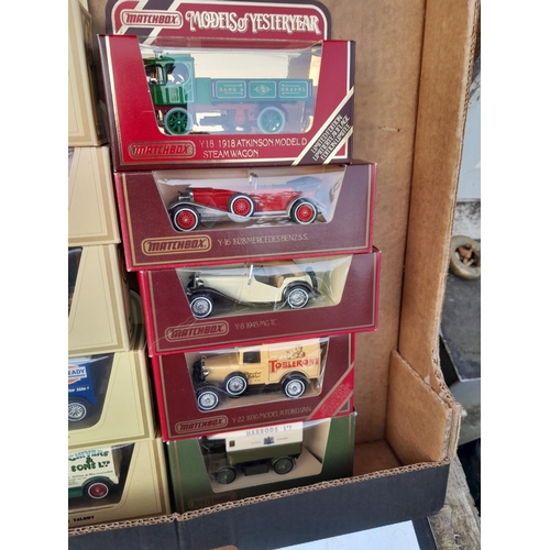 123 - 10 x boxed die cast toy cars :