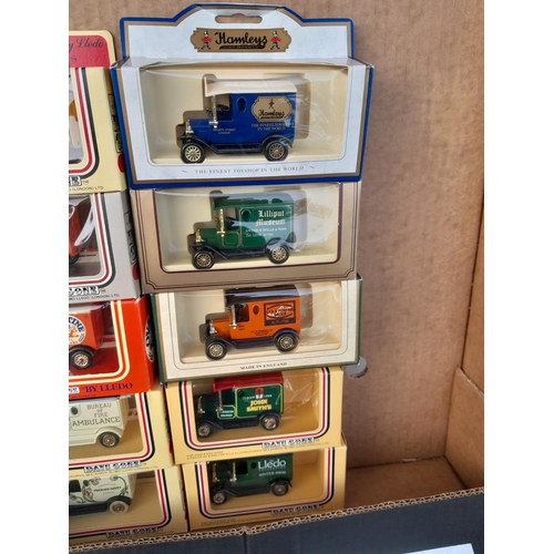 127 - 10 x boxed die cast toy cars :