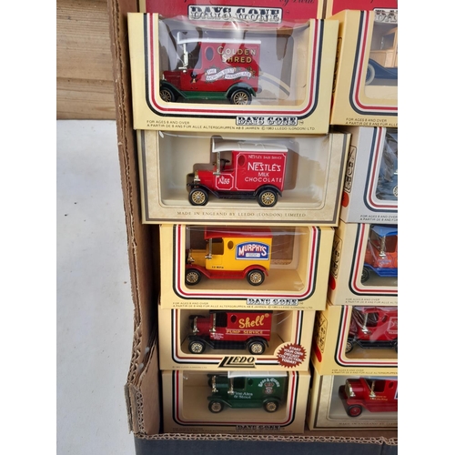 128 - 10 x boxed die cast toy cars :