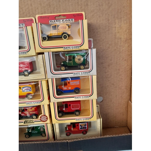 128 - 10 x boxed die cast toy cars :