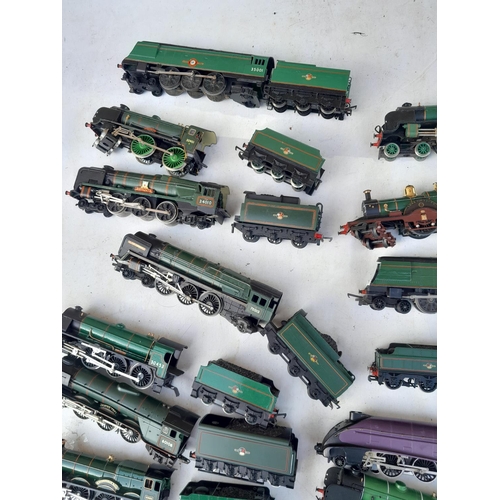 168 - NOT boxed NON runner Hornby and other locomotives for spares and repairs