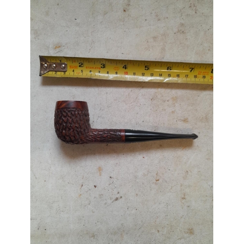 427 - Vintage carved pipe by Carey