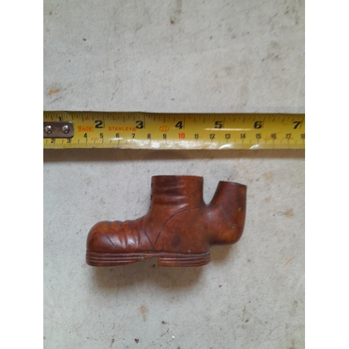 430 - Tallent carved boot pipe bowl