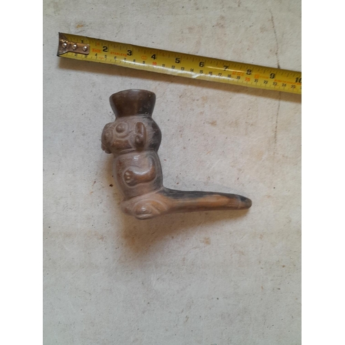 435 - Tribal and ethnographic interest : antique Chimu 
 pottery pipe (Pre Colombian art interest)