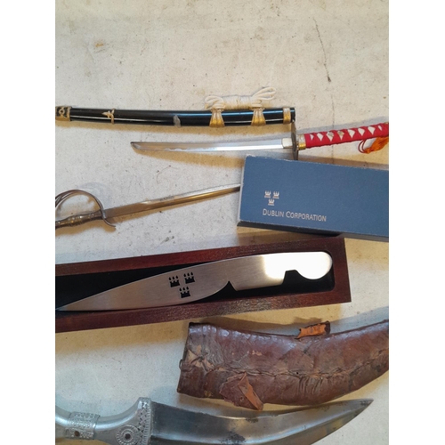 10 - Vintage jambiya knife and letter openers