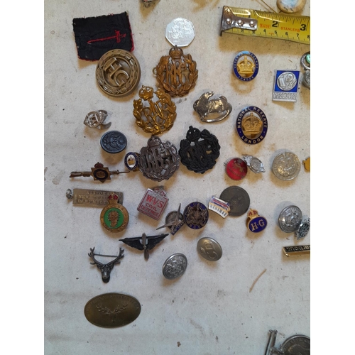 33 - Nice collection of mainly military interest regimental and other cap badges , metal, plastic and ena... 