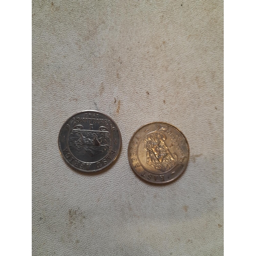 389 - Coins : 1942 British East Africa 1924 Shillings