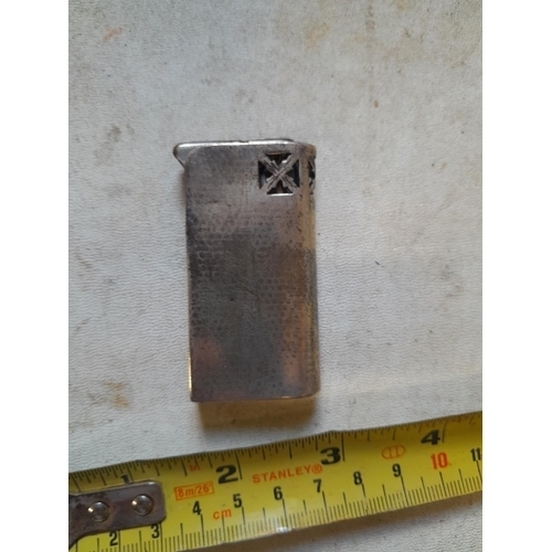 113 - Dunhill Unity pocket lighter with solid silver case from the 1930's, initialled on side 49 . 5 g