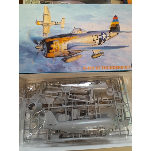 113 - Collection of boxed model aeroplanes, various eras and makers