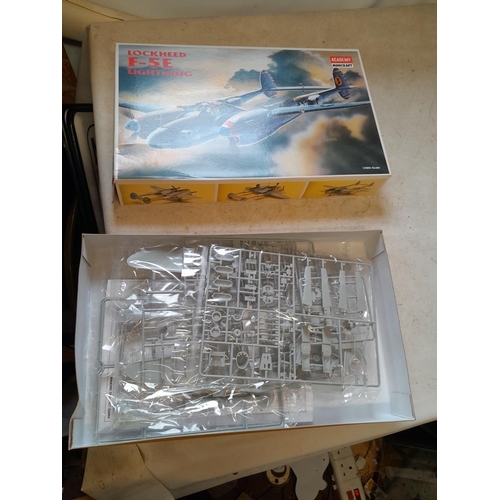 114 - Collection of boxed model aeroplanes, various eras and makers