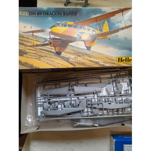 125 - Collection of boxed model aeroplanes, various eras and makers