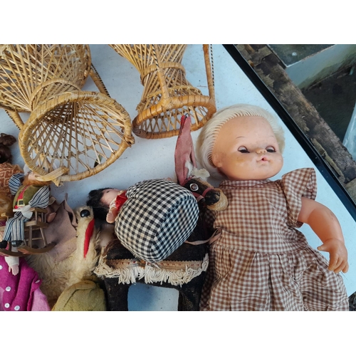 73 - Bag of plastic and other dolls : Palitoy and others