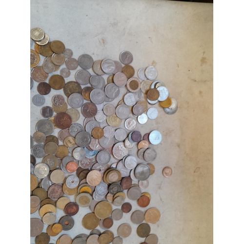 116 - Coins of world (approx 2 kg of mixed base and other metal coinage)