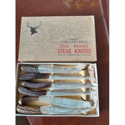 296 - Set of Stag antler knives in presentation box