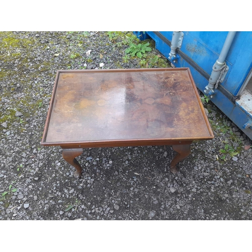 335 - Vintage rosewood veneer coffee table and coffee table with hinged lift top