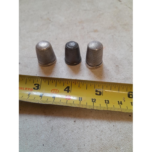 615 - 3 x silver thimbles