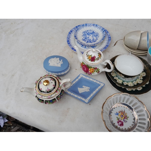 1A - Assorted blue and white china, Poole Pottery part coffee set