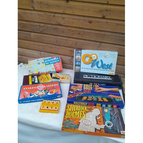 14 - Vintage childrens board games