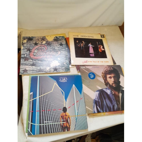 28 - 8 x vinyl record albums : Yes, Eric Rabbit, Sparks , Lou Reed etc.