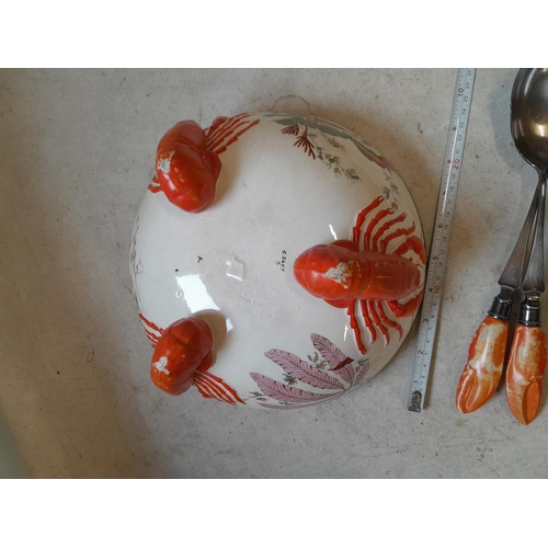 37 - Victorian Wedgwood silver plated rim bowl with crab claw servers : crazed with slight dirt, tarnish ... 