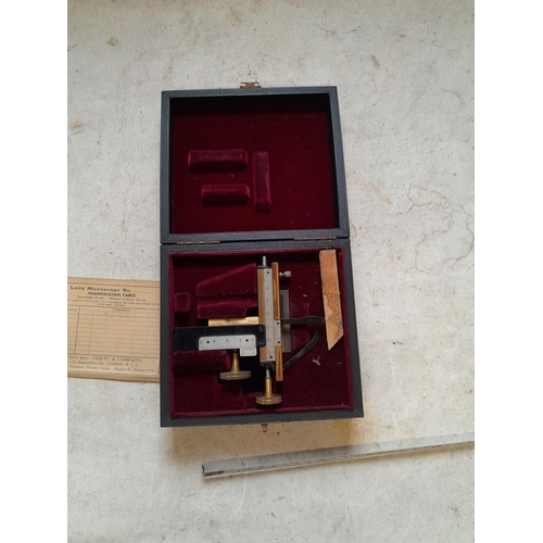 68 - Early 20th century E Leitz Wetzlar gauge in box of issue (microscope interest)