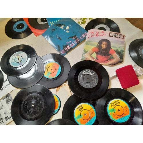 71 - Assorted vinyl 45 singles, all commercial pop, reggae and others Island and other labels from the 19... 