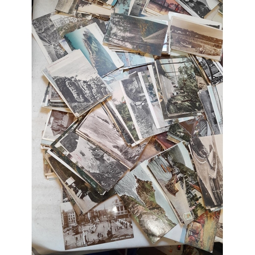 152 - Postcards : shoebox of postcards from early 20th century to late 20th century, black and white and c... 