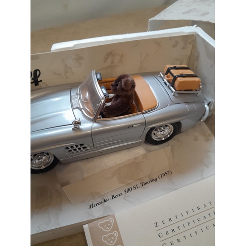 256 - Steiff Limited Edition : Boxed Mercedes Benz 300 Sl Touring set with cert. with differing minature t... 