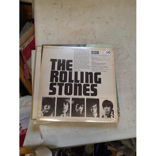 269 - 4 x vinyl records by Rolling Stones : 1 x LK 4605 (matrix XARL 6271 - 2A & 3 A) needs clean light sc... 