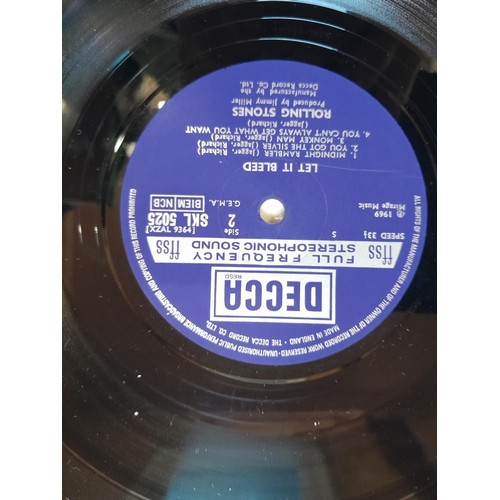 269 - 4 x vinyl records by Rolling Stones : 1 x LK 4605 (matrix XARL 6271 - 2A & 3 A) needs clean light sc... 