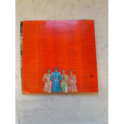 280 - 2 x vinyl record albums : The Beatles Abbey Road & Sgt. Peppers with card cut out both need a clean ... 