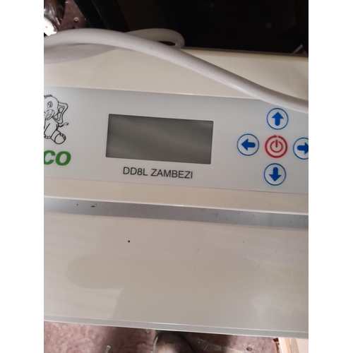 15 - Meaco Zambezi DD8L dehumidifier