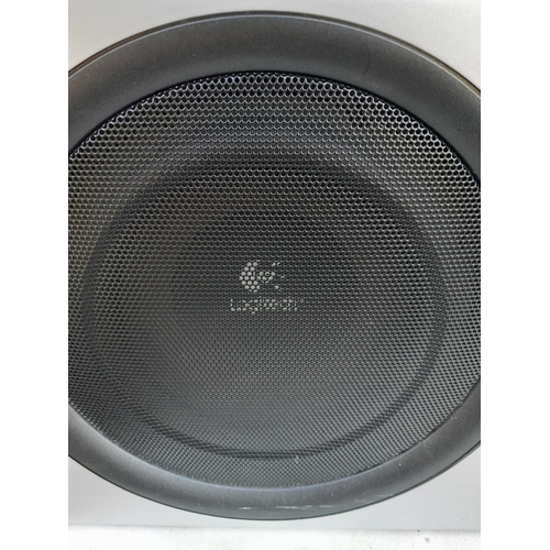 24 - Logitech speakers Z2300 subwoofer etc.