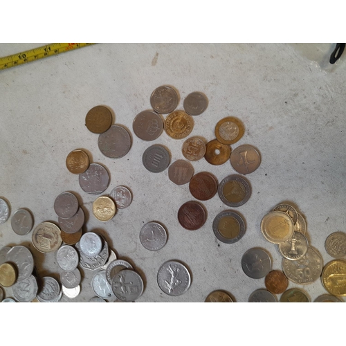 53 - Coins : Approx 2 kg of mixed foreign coinage