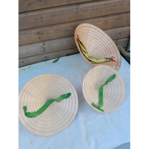 82 - 3 x vintage Chinese straw work hats