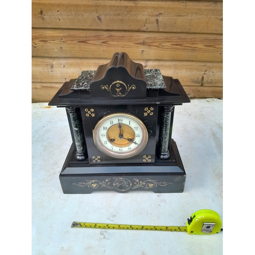 93 - Late Victorian slate mantle clock