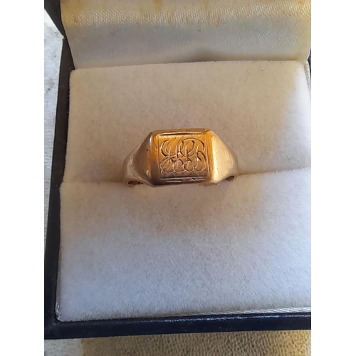 119 - 9 ct gold signet ring size H, 1.6 g