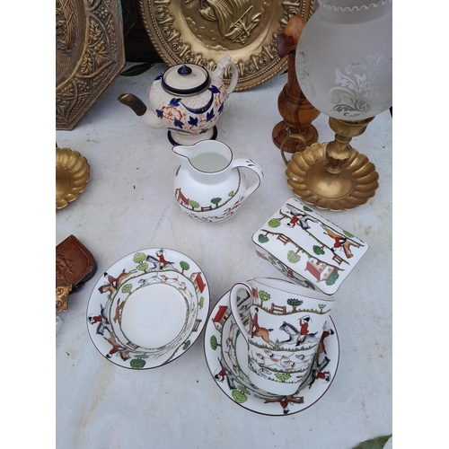 170 - Decorative china brass ware