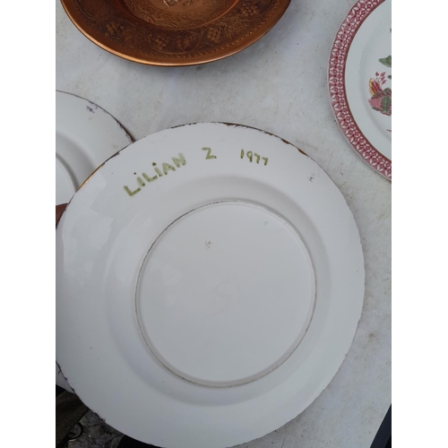 171 - Decorative china : Crown Derby 1128 test pieces, serpentine compass