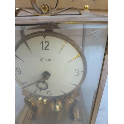 201 - Vintage anniversary clock