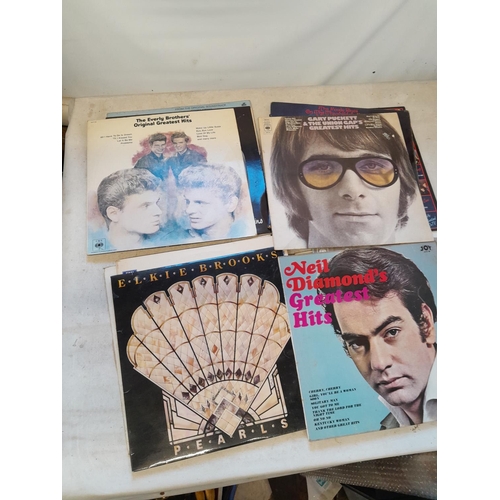 208 - Good array of commercial vinyl records 1960s - late 1980s