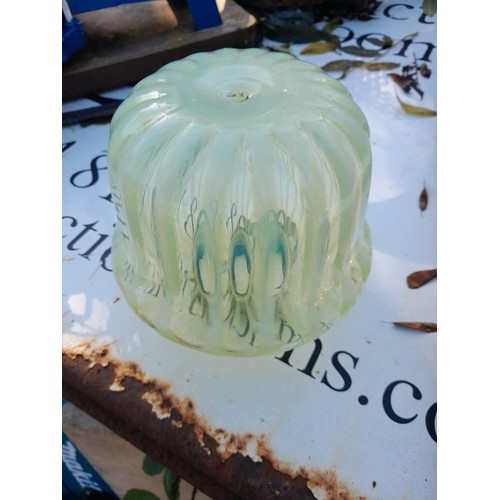 219 - Decorative china and glassware : Edwardian vaseline glass light shade (dirty but not cracked or chip... 