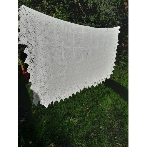 225 - Large vintage crochet work  double size bed spread 220 cms x 180 cms