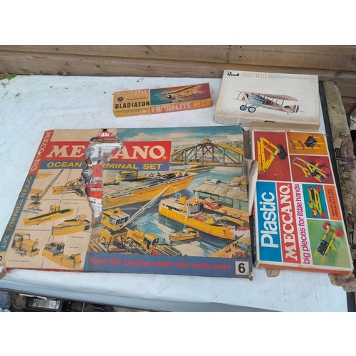 15 - Meccano and model aeroplanes