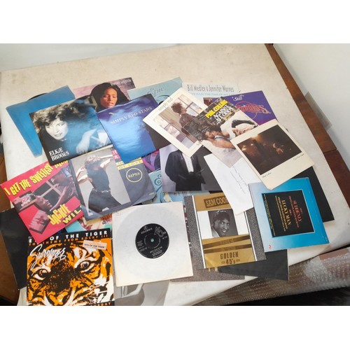 296 - Collection of vinyl record singles : commercial pop from 1060s - 1980s. Beatles EP included