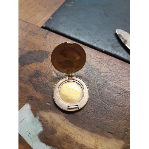 149 - Gold coin 1897  dug out as a photograph locket with push in mechanism 6.7 g